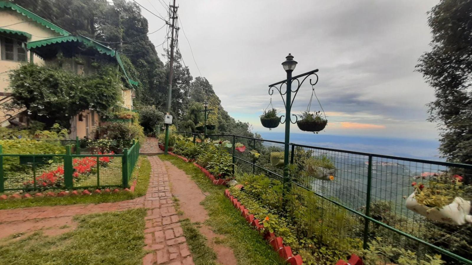 La Villa Bethany Mussoorie Extérieur photo